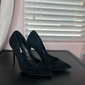 Steve Madden Black Pumps